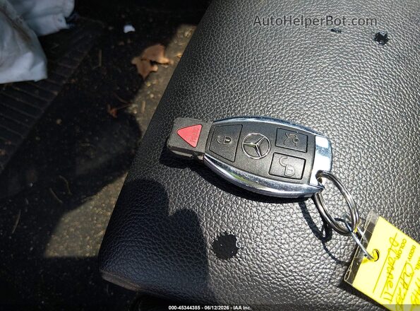 WDDSJ4GB1KN723372 2019 MERCEDES-BENZ CLA 250 Black Vista del salpicadero