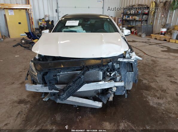 WDDSJ4GB7JN593256 2018 MERCEDES-BENZ CLA 250 White Widok zestawu wskaźników