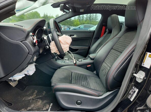 WDDSJ5CB6JN524876 2018 MERCEDES-BENZ CLA-CLASS Black Front interior view