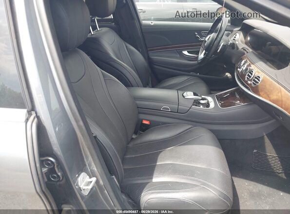 WDDUG6EBXJA356371 2018 MERCEDES-BENZ S-CLASS Silver Front interior view