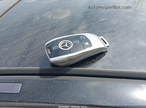 WDDUG6EBXJA356371 2018 MERCEDES-BENZ S-CLASS Silver Dashboard view