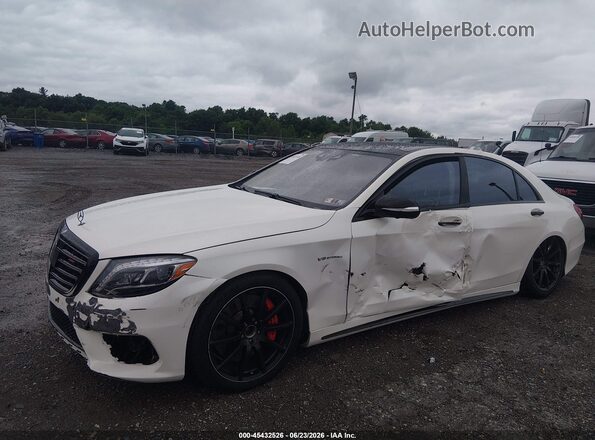 WDDUG7JB3HA325792 2017 MERCEDES-BENZ AMG S 63 White Widok z przodu