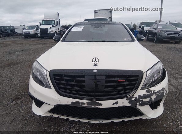 WDDUG7JB3HA325792 2017 MERCEDES-BENZ AMG S 63 White Widok zestawu wskaźników