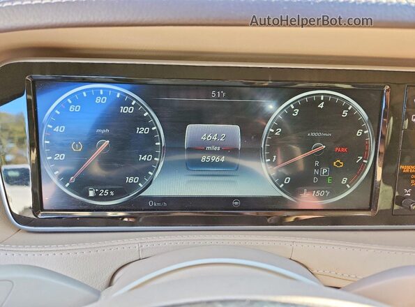 WDDUG8FB7HA332002 2017 MERCEDES-BENZ S Черный Вид щитка приборов