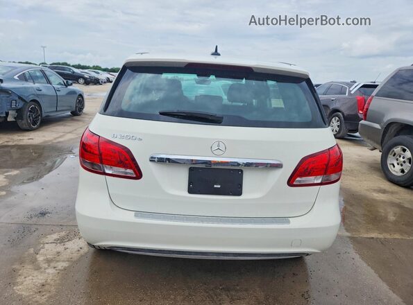 WDDVP9AB4HJ015022 2017 MERCEDES-BENZ B-CLASS White Հետևի տեսք