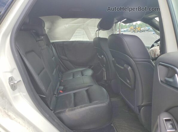 WDDVP9ABXGJ010650 2016 MERCEDES-BENZ B-CLASS White უკანა სავარძლების ხედი