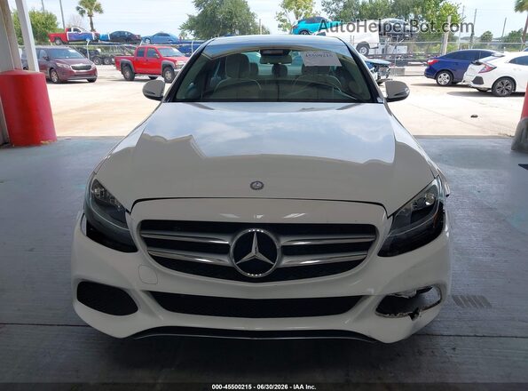 WDDWF4JB0GR141825 2016 MERCEDES-BENZ C-CLASS White Widok zestawu wskaźników