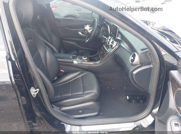 WDDWF4JB1JR315540 2018 MERCEDES-BENZ C-CLASS Black წინა სალონის ხედი