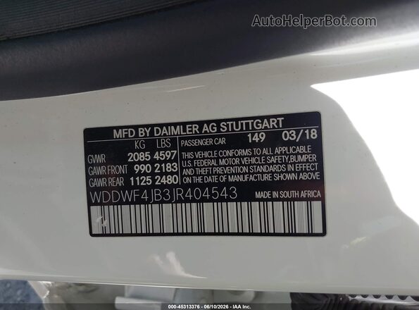 WDDWF4JB3JR404543 2018 MERCEDES-BENZ C-CLASS Белый Вид подкапотного пространства