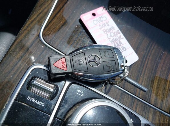 WDDWF4JB3JR404543 2018 MERCEDES-BENZ C-CLASS Белый Вид панели приборов