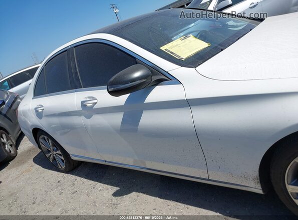 WDDWF4JB3JR404543 2018 MERCEDES-BENZ C-CLASS Белый Вид задней части салона