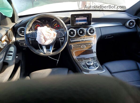 WDDWF4JB4JR326127 2018 MERCEDES-BENZ C Черный Вид панели приборов