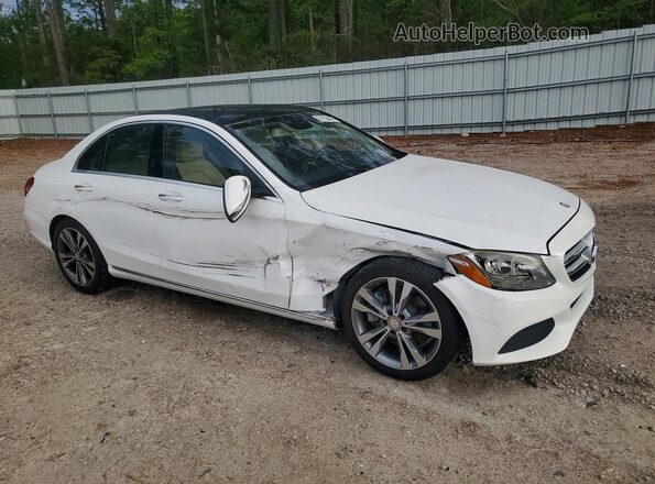 WDDWF4JB5GR150438 2016 MERCEDES-BENZ C Белый Передняя правая четверть