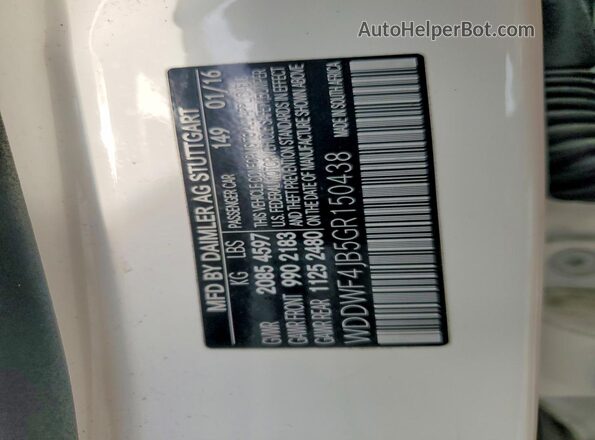 WDDWF4JB5GR150438 2016 MERCEDES-BENZ C Белый Вид подкапотного пространства