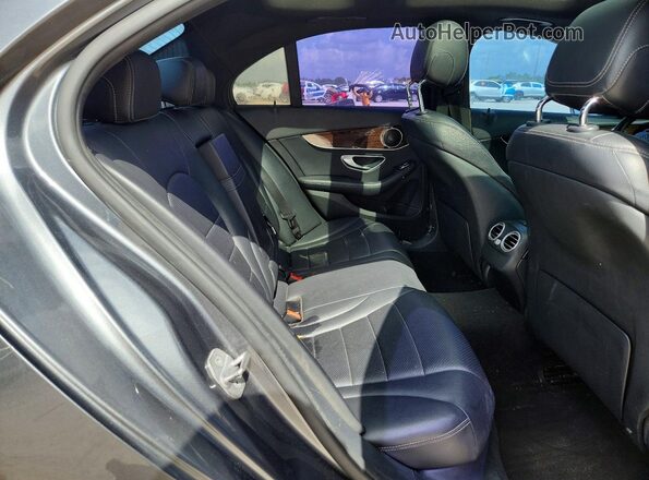 WDDWF4JB5JR415009 2018 MERCEDES-BENZ C Gray Widok tylnych siedzeń