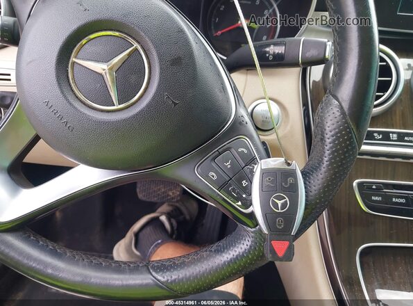 WDDWF4JB7GR153468 2016 MERCEDES-BENZ C-CLASS Black Вид панелі приладів