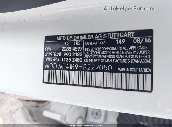 WDDWF4JB9HR222050 2017 MERCEDES-BENZ C-CLASS White ძრავის განყოფილების ხედი