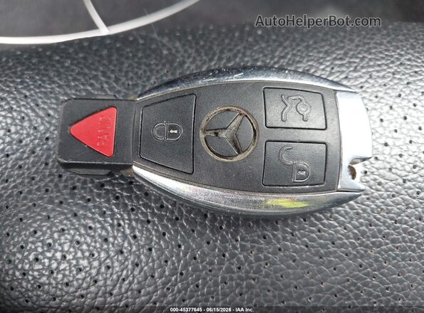 WDDWF4JB9JR419788 2018 MERCEDES-BENZ C-CLASS Black Vista del salpicadero