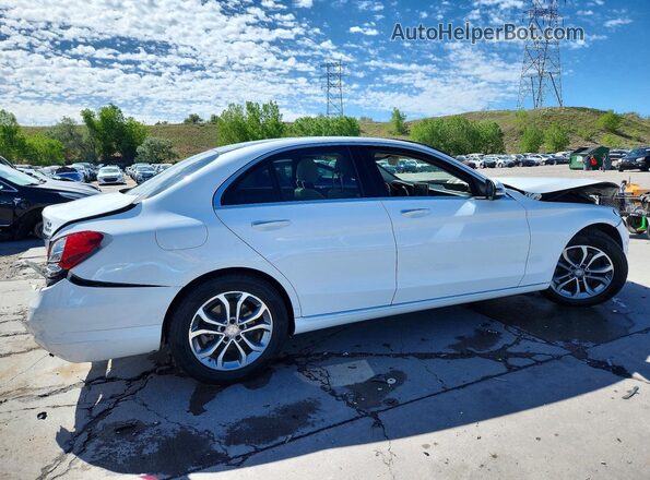 WDDWF4KB2HR232868 2017 MERCEDES-BENZ C White Rear right