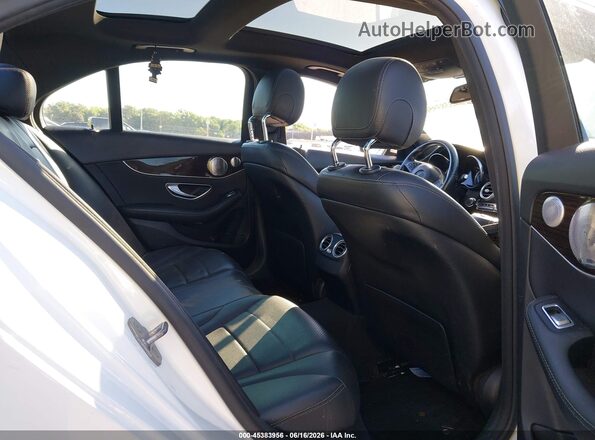 WDDWF4KB2JR414799 2018 MERCEDES-BENZ C-CLASS White Widok naklejki z numerem VIN