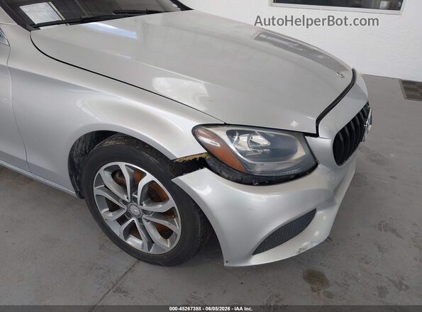 WDDWF4KB3GR146404 2016 MERCEDES-BENZ C-CLASS Серебряный Вид спереди