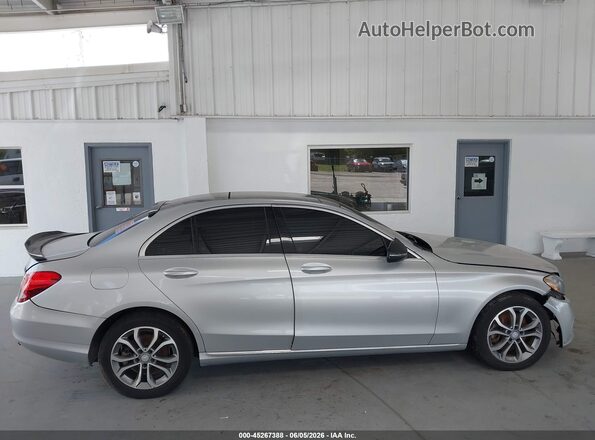 WDDWF4KB3GR146404 2016 MERCEDES-BENZ C-CLASS Серебряный Вид задней части салона