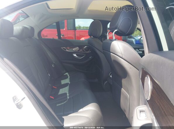 WDDWF4KB3JR313397 2018 MERCEDES-BENZ C-CLASS White Widok naklejki z numerem VIN