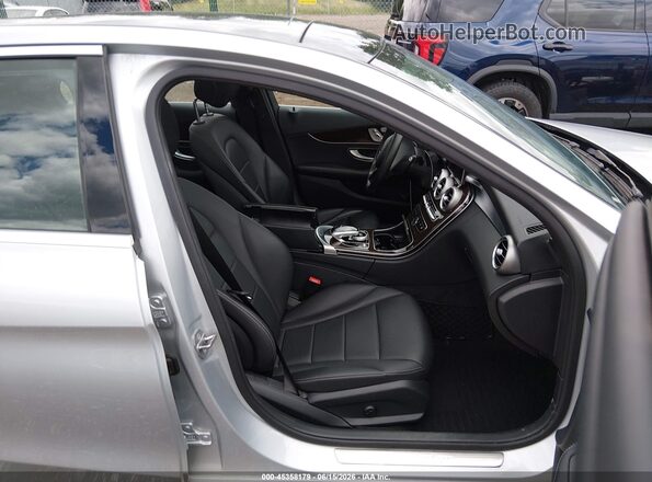 WDDWF4KB3JR421017 2018 MERCEDES-BENZ C-CLASS Silver Vista interior delantera