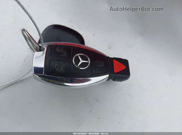 WDDWF4KB4JR344982 2018 MERCEDES-BENZ C-CLASS White Widok deski rozdzielczej