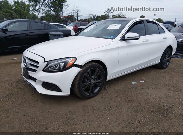 WDDWF4KB4JR413637 2018 MERCEDES-BENZ C-CLASS White წინა მარცხენა ხედი სამი მეოთხედიდან
