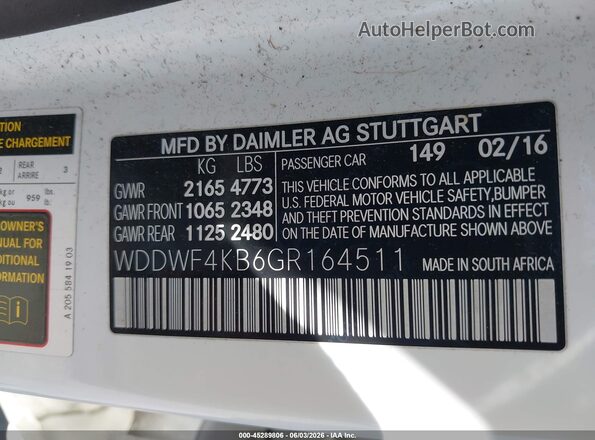 WDDWF4KB6GR164511 2016 MERCEDES-BENZ C-CLASS Белый Вид подкапотного пространства