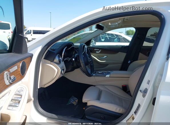 WDDWF8DB8LR527888 2020 MERCEDES-BENZ C-CLASS White წინა სალონის ხედი