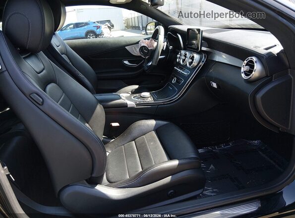 WDDWJ4JB2JF666344 2018 MERCEDES-BENZ C-CLASS Black Вид салону спереду