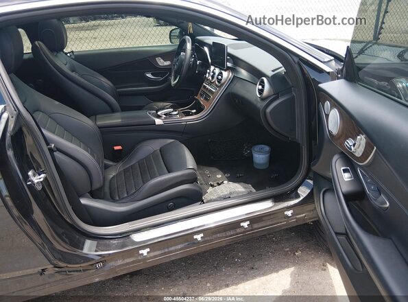 WDDWJ4JB2JF737946 2018 MERCEDES-BENZ C-CLASS Black Widok wnętrza z przodu