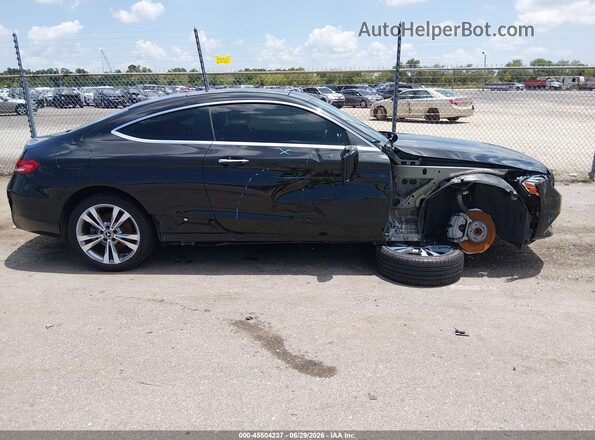 WDDWJ4JB2JF737946 2018 MERCEDES-BENZ C-CLASS Black Widok wnętrza z tyłu