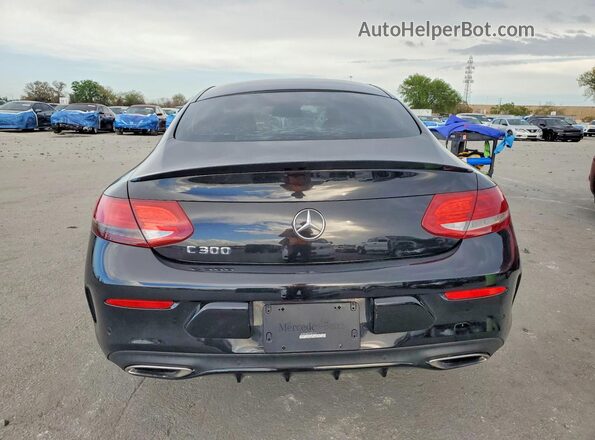 WDDWJ4JB3HF351014 2017 MERCEDES-BENZ C Black Rear view