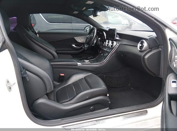 WDDWJ4JB4JF631255 2018 MERCEDES-BENZ C-CLASS Белый Вид салона спереди