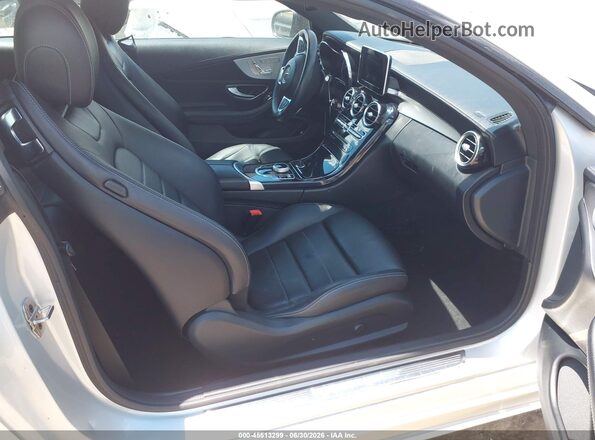 WDDWJ4JB7JF743578 2018 MERCEDES-BENZ C-CLASS Silver Սալոնի դիմացի տեսք