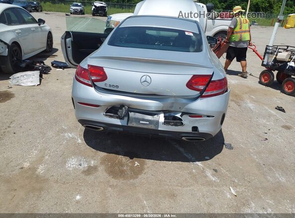 WDDWJ4JB7JF743578 2018 MERCEDES-BENZ C-CLASS Silver Դիմացի տեսք