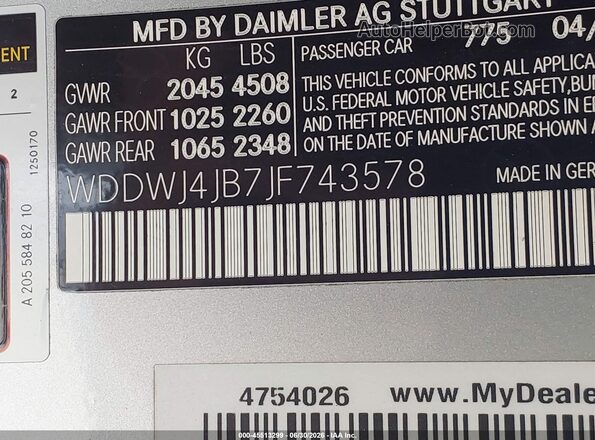 WDDWJ4JB7JF743578 2018 MERCEDES-BENZ C-CLASS Silver Շարժիչի բաժամունքի տեսք