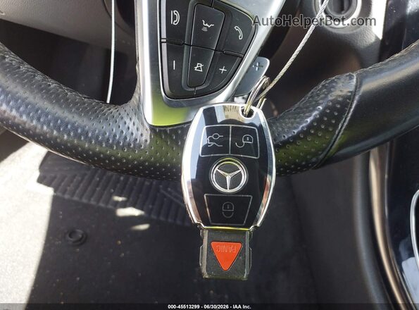 WDDWJ4JB7JF743578 2018 MERCEDES-BENZ C-CLASS Silver Առջևի վահանակի տեսք