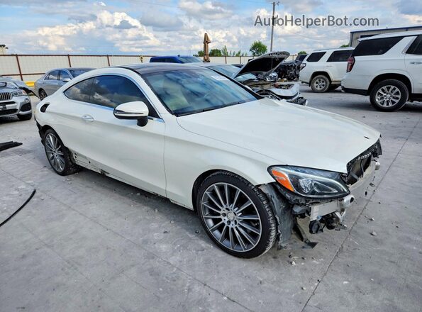 WDDWJ4JB9HF370649 2017 MERCEDES-BENZ C Белый Передняя правая четверть