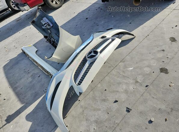 WDDWJ4JB9HF370649 2017 MERCEDES-BENZ C Белый Вид подкапотного пространства