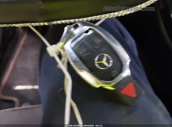 WDDWJ6EB1HF452672 2017 MERCEDES-BENZ AMG C 43 Белый Вид панели приборов
