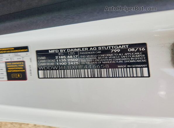 WDDWJ6EBXHF446658 2017 MERCEDES-BENZ C White 