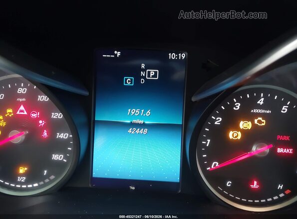 WDDWJ8EB8KF845880 2019 MERCEDES-BENZ C-CLASS Black Հետևի նստատեղերի տեսք