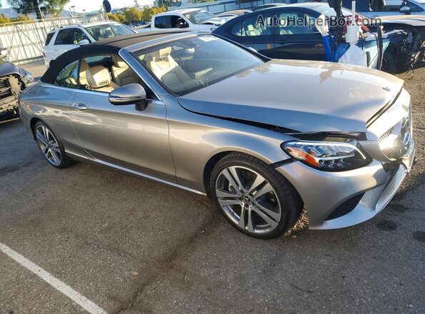 WDDWK8DBXKF834152 2019 MERCEDES-BENZ C Gray Delantero derecho