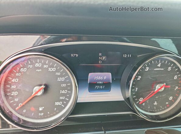 WDDZF4JB1HA098061 2017 MERCEDES-BENZ E Blue Instrument cluster view