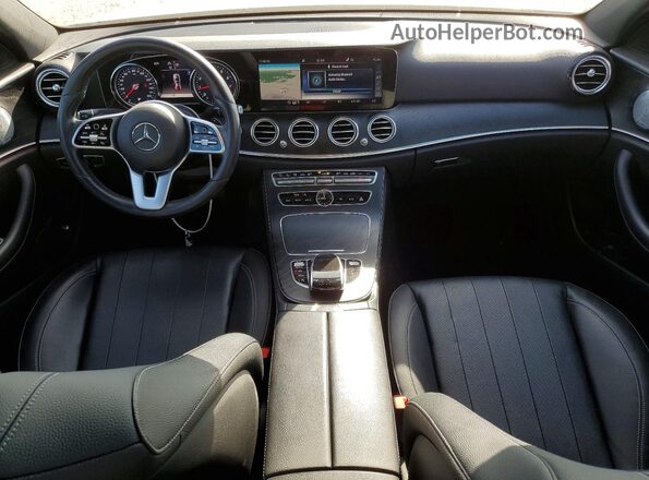WDDZF4JB1KA500975 2019 MERCEDES-BENZ E Silver Widok wnętrza z przodu