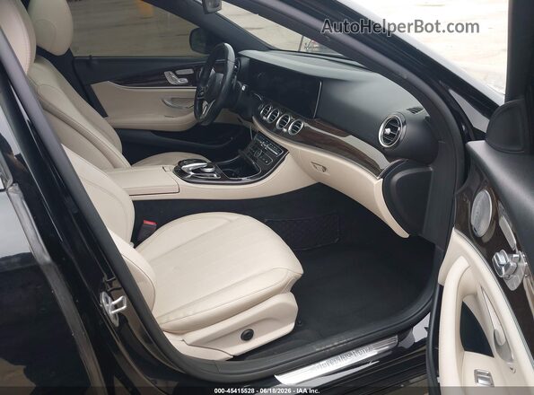 WDDZF4JB1KA629928 2019 MERCEDES-BENZ E-CLASS Black Vista interior delantera